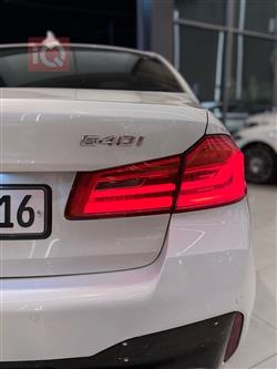 بی ئێم دەبڵیو سیریەس 5